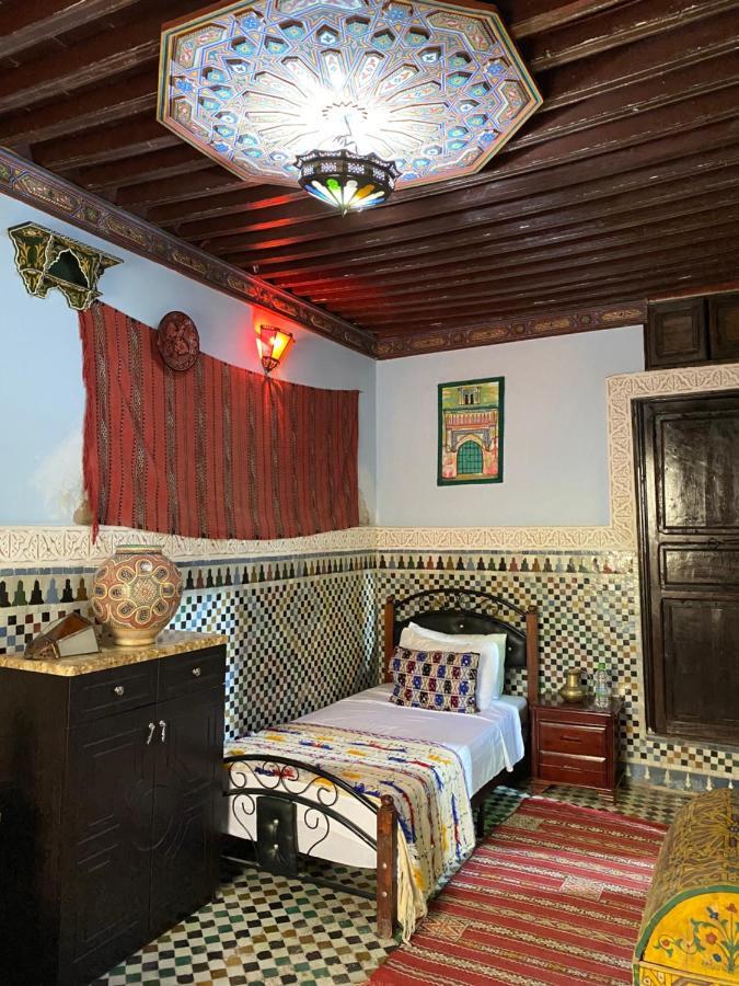Dar Chourouk Hotel Фес Екстериор снимка