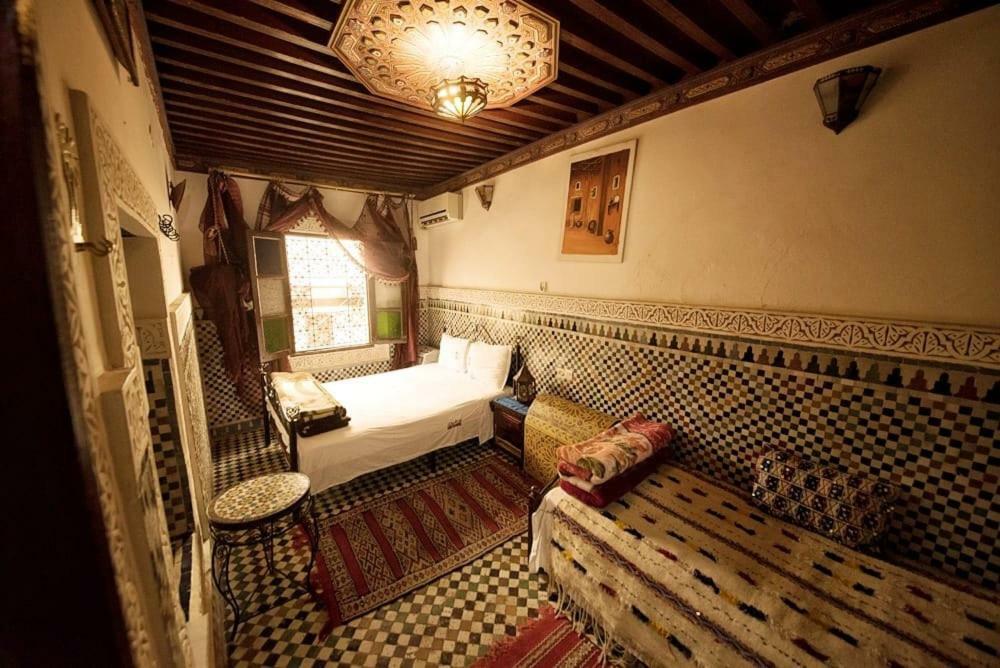 Dar Chourouk Hotel Фес Екстериор снимка