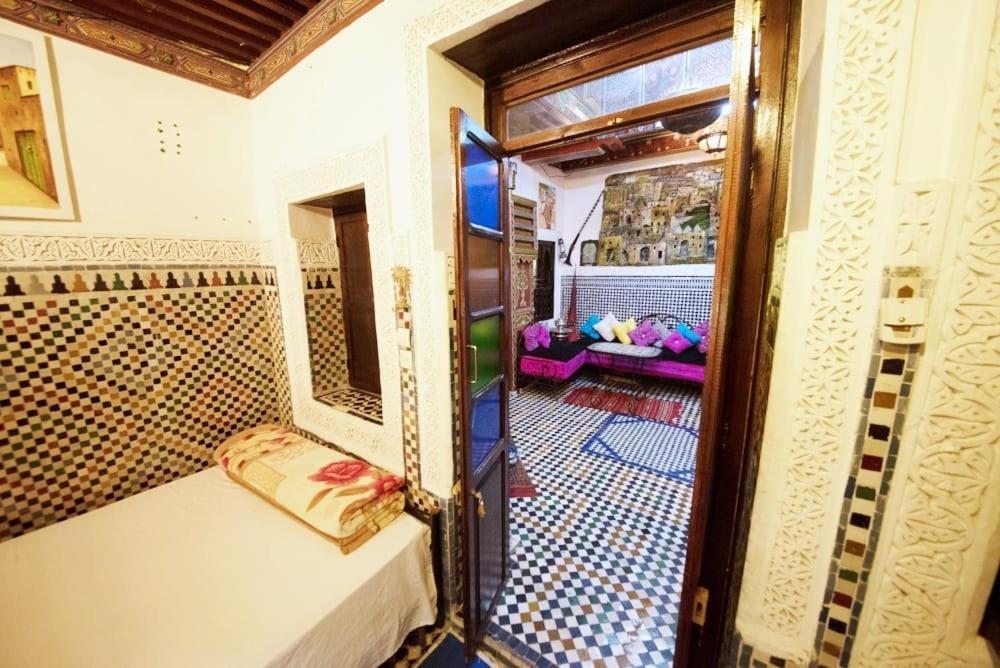 Dar Chourouk Hotel Фес Екстериор снимка